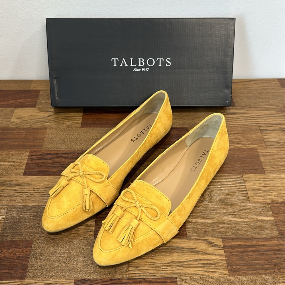 Talbots Gold Flats with Tassel Detail